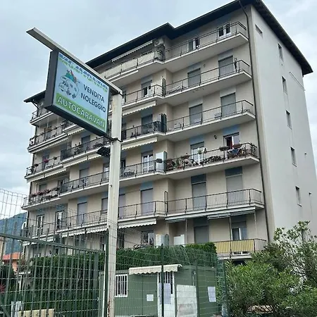 Lakehouse Enjoy Apartamento *