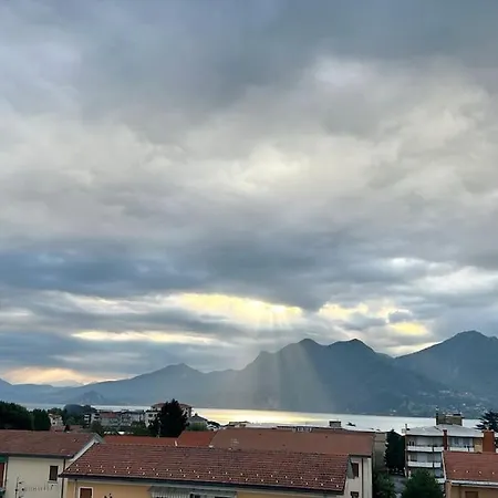 Apartment Lakehouse Enjoy Verbania