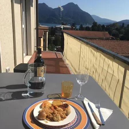 Lakehouse Enjoy Apartment *