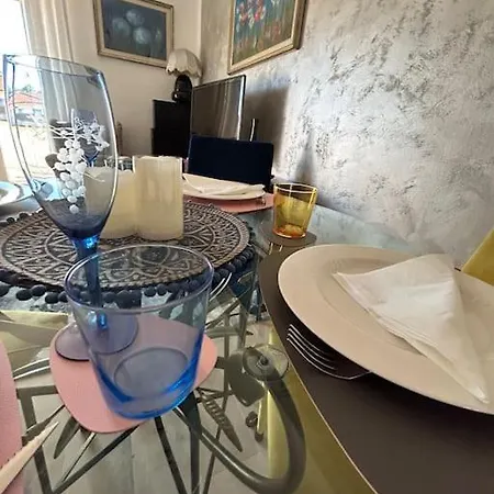 Διαμέρισμα Lakehouse Enjoy *