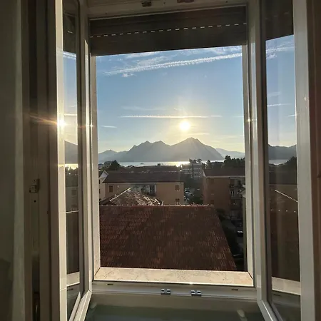 Διαμέρισμα Lakehouse Enjoy *